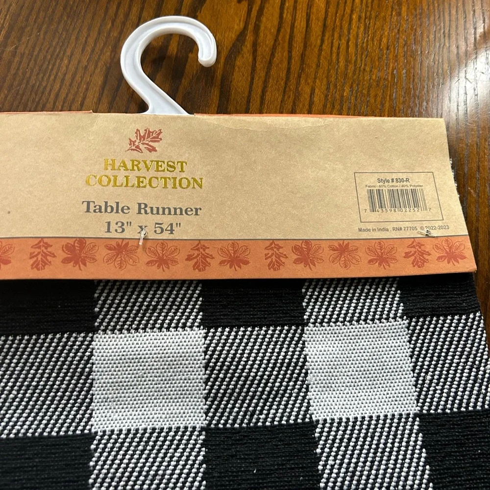 Black & White Buffalo Plaid Table-runner